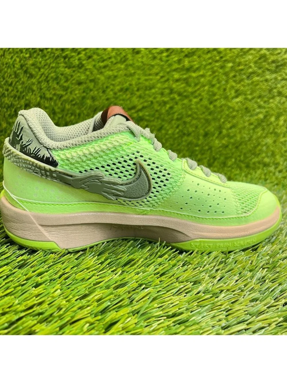 Nike please review
